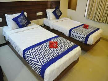 Oyo Rooms Railway Station Ankleshwar 外观 照片